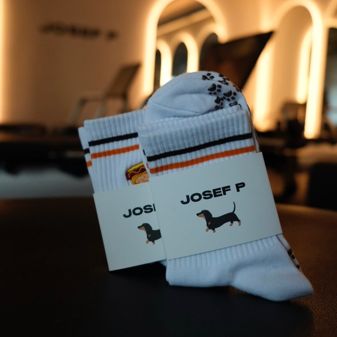 JOSEF P Dachshund Edition - Pilates socks · JOSEF P
